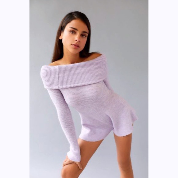 💜 URBAN OUTFITTERS LAVENDER OPEN SHOULDER KNIT ROMPER! - Picture 2 of 9